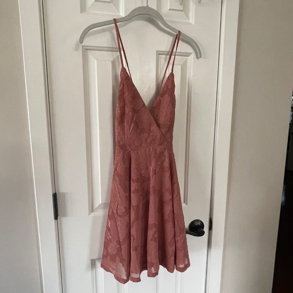 New Lulus Days of Beauty Vintage Rose Burnout Floral Skater Dress Size XS P3 - Picture 5 of 11